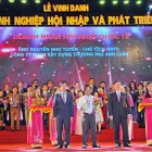 Không Lùi Bước: Việt Nam Đang Sáng Rực Trên Bàn Cờ Quốc Tế -Thái Bình và Thịnh Vượng- Chính Trị Ổn Định!